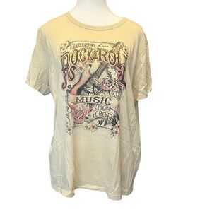 NWOT • Cream Rock 'N' Roll Graphic Tee